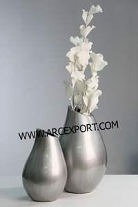 Newly Made Metal Flower Decorative <b>Vase</b> Gold Color Shiny Plated Handmade Admirable Look Tabletop And Wedding Decor <b>Vases</b> - Product Image 4