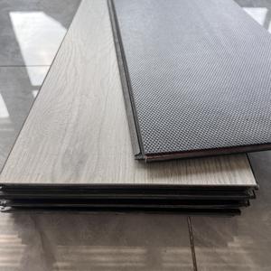 8mm 12mm Ac4 Ac5高密度スーパー防水ブラックコアHdf 900 Kgs /M ³ 防水ラミネートフローリングラミンフローリング - Product Image 2