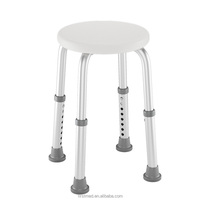 Chaise de douche réglable en hauteur, siège de bain antidérapant, tabouret de salle de bain léger pour personnes âgées et handicapées
