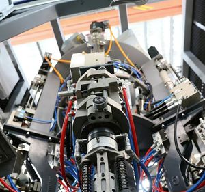 Otomatik 1 Litre Pet Plastik Su Şişesi Şişirme Kalıplama Makinesi, Şişelenmiş Maden Suyu Üretimi İçin - Product Image 5