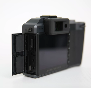 Appareil photo numérique sans miroir professionnel <span class=keywords><strong>Hasselblad</strong></span> X1D II, <span class=keywords><strong>capteur</strong></span> CMOS 50C, vidéo 2.7K, 50MP, carte SD, photographie de portrait - Product Image 2