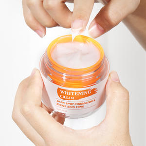 Soins du corps de marque privée crème hydratante blanchissante pour le visage élimine les taches brunes crème anti-taches de rousseur blanchissante crème super <span class=keywords><strong>efficace</strong></span> - Product Image 3