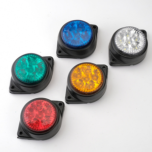 Nouvelles feux de signalisation latéraux 24V 6 LED pour remorque, fourgonnette, camion – Clignotants avant, arrière et latéraux - Product Image 1