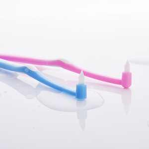 Jacquard single-bundle orthodontic toothbrush, <b>specially</b> designed for adults with braces and dental implants, featuring a small - Product Image 3