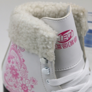 Yijiu Mini <span class=keywords><strong>pattini</strong></span> da ghiaccio <span class=keywords><strong>classici</strong></span> di alta qualità lampeggiante <span class=keywords><strong>pattini</strong></span> da ghiaccio per la vendita - Product Image 3