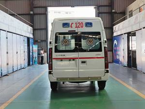 Véhicule d'ambulance médicale JMC pour transport d'urgence, neuf, 2.0L essence, automatique, ICU, EURO 5, longueur 3-8m - Product Image 4