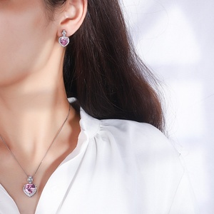 Fashion Jewelry Eco-friendly Copper Romantic 9*9MM Pink Zircon Heart Necklace and <b>Earrings</b> <b>Set</b> for Valentine's Day Gift - Product Image 6