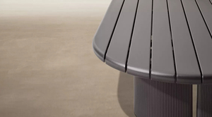Table basse d'extérieur en aluminium T6 antirouille et corde tressée à la main, design linéaire contemporain pour terrasse et balcon toutes saisons - Product Image 3