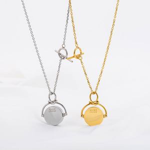 สร้อยคอไทเทเนียมทรงเรขาคณิต ชุบทอง 18K ปรับระดับได้ หมุนได้ สายยาว เครื่องประดับแฟชั่นสำหรับทุกเพศ - Product Image 3