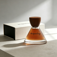 Flacon de parfum en verre transparent de luxe en forme de pyramide, 30 ml, avec logo personnalisé, emballage cosmétique avec bouchon en bois naturel