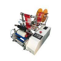 Machine d'étiquetage semi-automatique de petite taille pour bouteilles rondes en plastique, en verre PET, pour eau, vin, bière, canettes et tubes