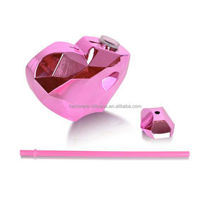 Gobelets en PP en forme de cœur fantaisie de 20 OZ avec couvercles et pailles, sans BPA, étanches, pour mariage, anniversaire, fête - Product Image 3