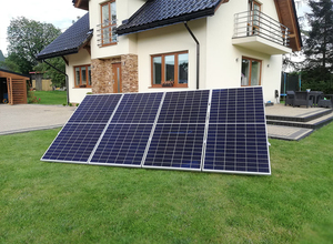 Système solaire de balcon 800W-2000W PERC à demi-cellules, type N, avec micro-onduleur, sortie AC directe - Product Image 3