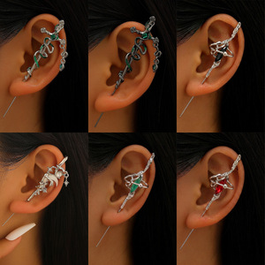 En gros, Boucles d'oreilles manchette serpent enveloppant style sombre, Boucles d'oreilles clous piercing punk exagérées, Bijoux d'oreille pendantes serpent vintage - Product Image 3
