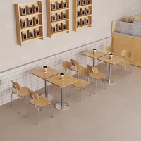 Ensemble table et chaises de salle à manger en bambou carré moderne et simple pour la maison, les salons de thé et les cafés