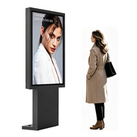 Meistverkauftes Ultraflaches 95,5mm Design 49 Zoll Outdoor Digital Signage mit 50.000 Stunden Lebensdauer für Einkaufszentren und Einzelhandelsplätze