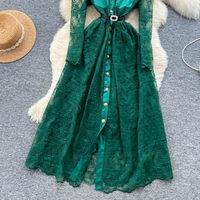 Robe longue décontractée WIWT élégante pour femme, en dentelle verte, à manches longues, coupe trapèze, avec ceinture et col chemise boutonné, idéale pour les fêtes et le quotidien