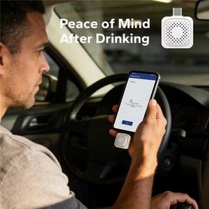 Alcoholímetro Profesional de Alta Precisión con Celda de Combustible, Precisión del 0.01%, Detector de Alcohol Electroquímico para la Detección de Conducción en Estado de Ebriedad - Product Image 1