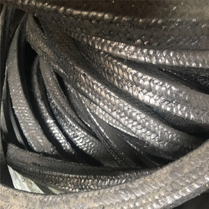 Vente en gros de presse-étoupe en graphite lubrifié à l'huile pompe tressée/<span class=keywords><strong>prix</strong></span> <span class=keywords><strong>d</strong></span>'emballage de presse-étoupe - Product Image 1