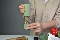 Meilleur rapport qualité-prix pour ustensiles de cuisine Ensemble de moulin à sel et à poivre minimaliste Moulin à poivre Moulin à épices Gadgets de cuisine Couleur unique