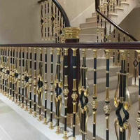 Villas australiennes modernes, rampes d'escalier courbes, marches en marbre, antidérapantes, pierre naturelle/fer forgé artisanal, bois massif