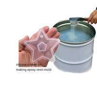 Les caoutchoucs de silicone durcis au platine transparents et transparents conviennent à la fabrication de moules pour bijoux et prototypes