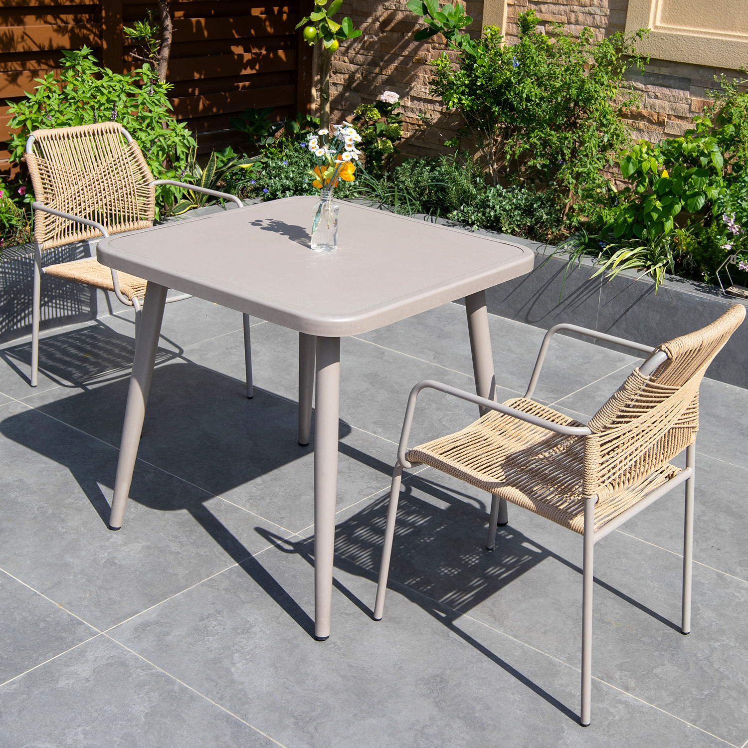 Table 70cm et 2 chaises