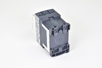 Kontaktor IEC LC1D09BL untuk PLC