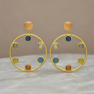Boucles d'oreilles pendantes en laiton faites à la main avec pierres précieuses, plaquées or, style ethnique, design bohème - Product Image 3