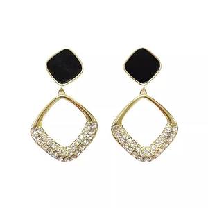 أقراط مربعة للنساء، إكسسوارات عصرية للاستخدام اليومي، مجوهرات للحفلات وهدايا أعياد الميلاد - Product Image 4