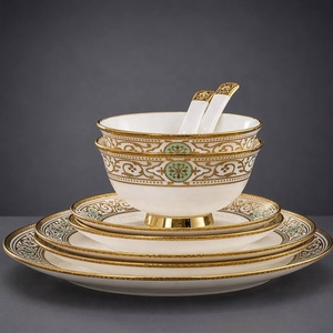 Vajilla de Porcelana Fina con Borde Dorado de Lujo, Elegante Juego de Vajilla Europea para Banquetes de Boda, Regalo Personalizado al por Mayor - Product Image 4