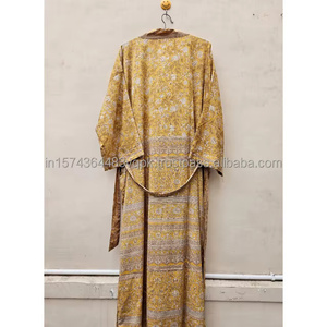 Robe Kimono en Soie Indienne Nouvelle Collection Tie-Dye Faite à la Main pour Femme – Tenue de Nuit Estivale Bohème Chic Longue avec Taille Élastique Séchage Rapide - Product Image 2