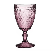 Groothandel machinaal geperste vintage kelk gekleurd wijnglas Europese stijl verdikt hoog vintage wijnglas rode wijnglas