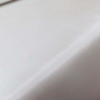 Tissu en fibre de verre à armure toile à haute perméabilité à la résine pour la fabrication de planches de surf et l'équipement de sports nautiques