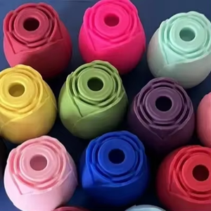 Vibratore a Rosa Popolare negli USA, Rosso, Nero, Blu, Rosa, Viola, Giocattoli Sessuali, Vibratore a Rosa Luminoso che Succhia per Donne - Product Image 1