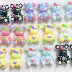 Cuentas de agujero recto tridimensional de doble cara de oso pintado a mano brillante UV de alta calidad, cadena de teléfono móvil DIY, cuentas sueltas - Product Image 1