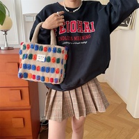 Tas Selempang Wanita Motif Kartun Bahan Plush Kapasitas Besar, Logo Warna Dapat Disesuaikan, Tas Belanja Portabel Dapat Digunakan Kembali