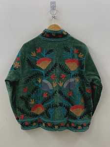 เสื้อแจ็คเก็ตโบโฮผ้าฝ้ายทอลายสัตว์ปักลายซูซานีสีเขียวมรกต ระบายอากาศได้ดี สำหรับฤดูหนาว ผู้ผลิตและผู้ส่งออก OEM จากอินเดีย - Product Image 6