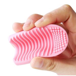 Vente flash : Nettoyage en profondeur portable pour toutes les tailles de pinceaux de maquillage, tapis de nettoyage pour pinceaux de maquillage, éponge de nettoyage pour pinceaux de maquillage en silicone - Product Image 6