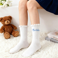 Chaussettes de mariée à volants en coton blanc avec imprimé bleu « Bride » pour mariage et fête nuptiale