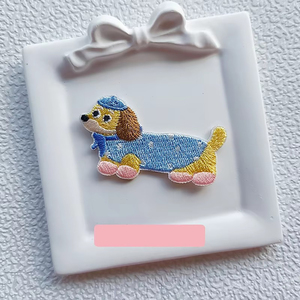 Etiquetas tejidas personalizadas para ropa con logotipo propio, Etiquetas tejidas impresas a precio de fábrica para ropa - Product Image 2