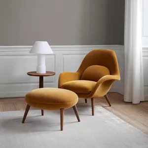 Sofá de madeira maciça com pedal para sala de estar, cadeira de lazer e lazer, novo design leve e luxuoso