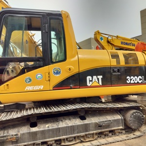Excavatrice sur chenilles Caterpillar 320CL d'occasion, modèle 2020, godet de 0,8 m, puissance de 104 kW, 2001-4000 heures, d'origine japonaise, bon état - Product Image 4