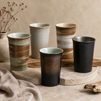Tasse à café en céramique artisanale de Dehua 350 ml, en grès haute qualité, compatible micro-ondes et lave-vaisselle, finition mate Wabi-Sabi