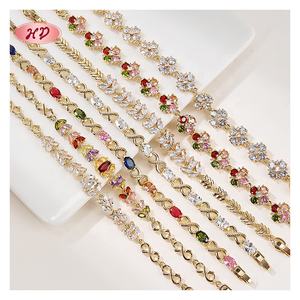 2025 Nueva joyería de lujo de moda de alta calidad 18K chapado en oro AAA Cubic Zirconia CZ Chian Charm pulsera para mujer - Product Image 1