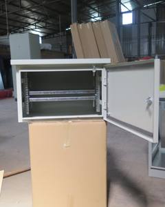 Mejor venta 6u/9u/12u/15u/18u/22u al aire libre impermeable Gabinete <span class=keywords><strong>de</strong></span> acero laminado en frío servidor gabinete <span class=keywords><strong>de</strong></span> <span class=keywords><strong>telecomunicaciones</strong></span> con acondicionador - Product Image 4