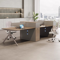 Bureau Bureau Bureau Personnel Bureau Simple Moderne Écran Station Casier Partition Employé Bureau D'ordinateur