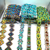 Chaîne décorative personnalisée en strass et cristaux, garniture brodée thermocollante pour le Carnaval de Saint-Vincent-et-les Grenadines 2025
