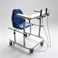 Déambulateur pliant avec siège et freins, dispositif de rééducation pour les membres inférieurs, pour personnes âgées et handicapées