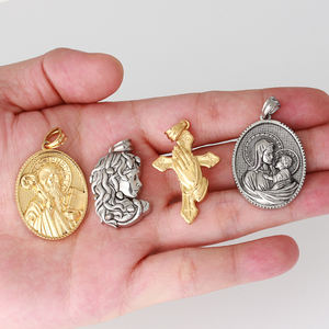 Colgante de Medusa religiosa Jesús chapado en oro de 18K para hombre diseño 3D, colgantes de joyería de moda de acero inoxidable personalizados para collar - Product Image 5